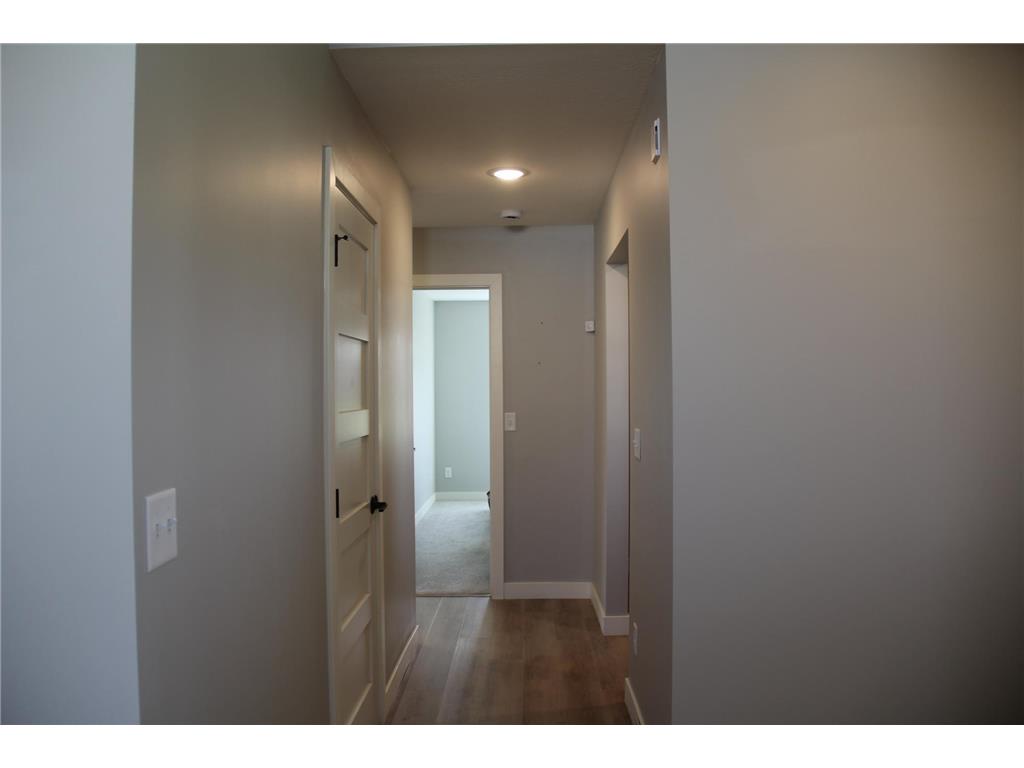 994 City Heights Dr Willmar MN 56201 7057299 image9