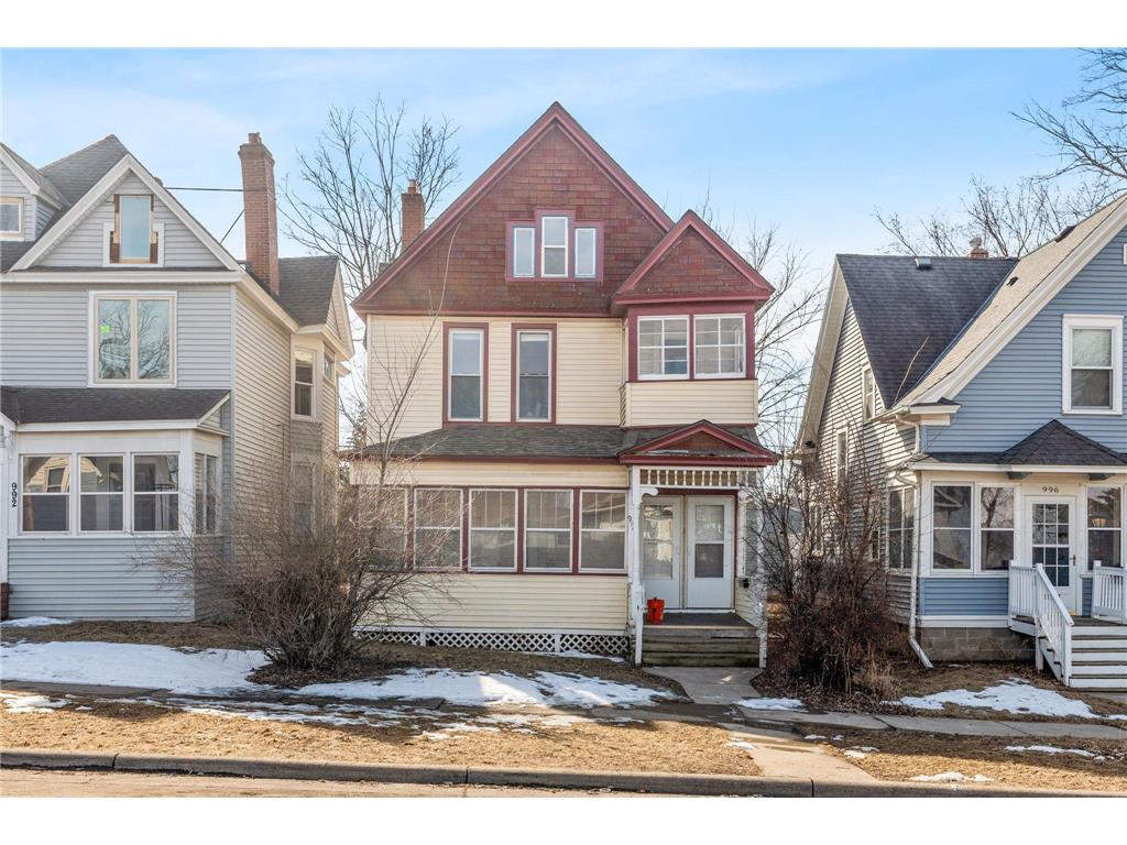 994 Iglehart Avenue Saint Paul MN 55104 6689242 image1