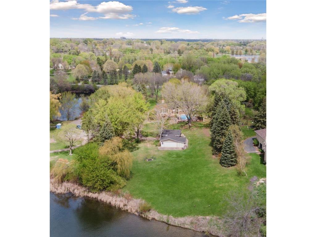 994 Wagon Wheel Trail Mendota Heights MN 55120 - Rogers Lake 7058616 image11