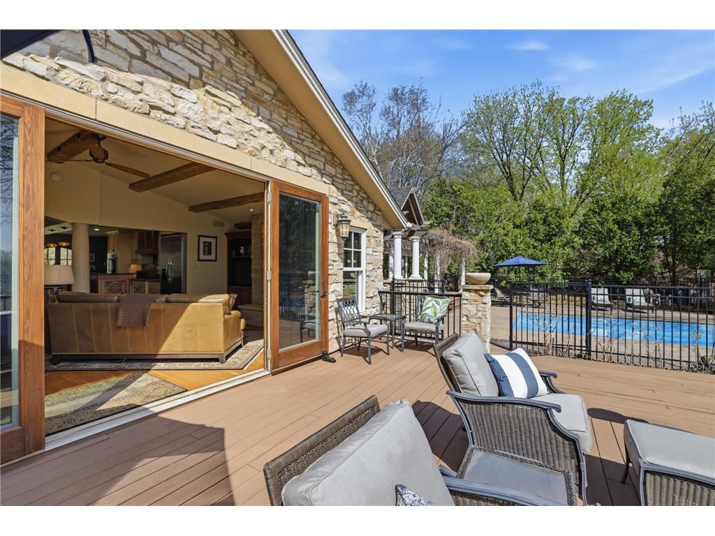 994 Wagon Wheel Trail Mendota Heights MN 55120 - Rogers Lake 7058616 image18