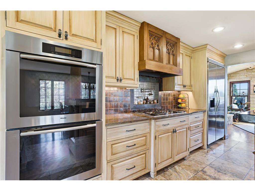 994 Wagon Wheel Trail Mendota Heights MN 55120 - Rogers Lake 7058616 image33