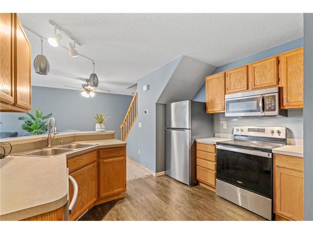 9941 Fillmore Street NE Blaine MN 55434 7043345 image5