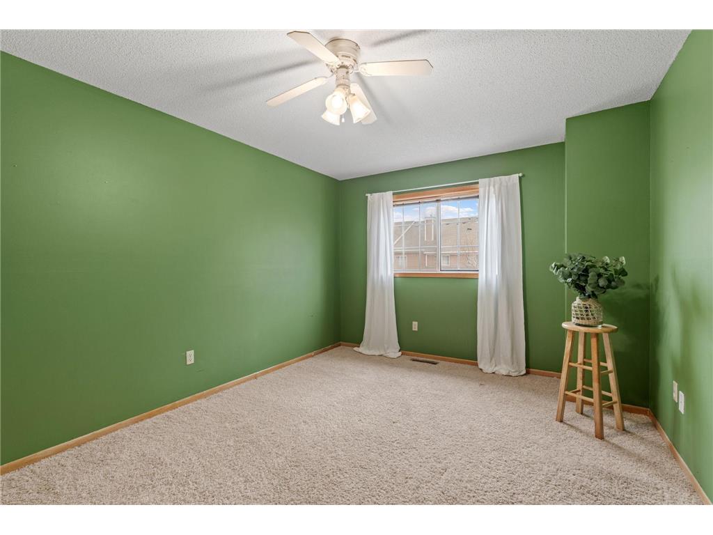 9941 Fillmore Street NE Blaine MN 55434 7043345 image9