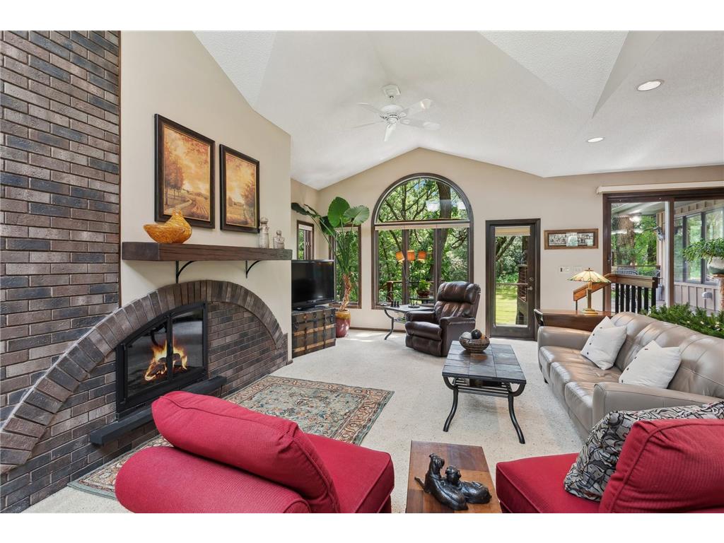 9943 Jamaca Court N Grant MN 55115 6517112 image1