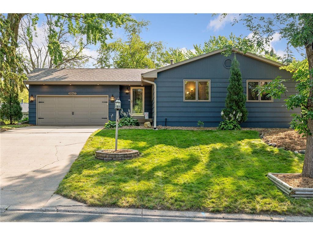 9943 Kell Avenue S Bloomington MN 55437 6583684 image1