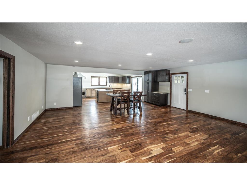 9945 Justen Trail N Grant MN 55115 6800441 image11