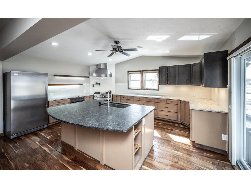 9945 Justen Trail N Grant MN 55115 6800441 image6