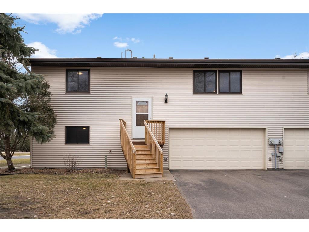 9949 Austin Street NE Blaine MN 55014 6489509 image1