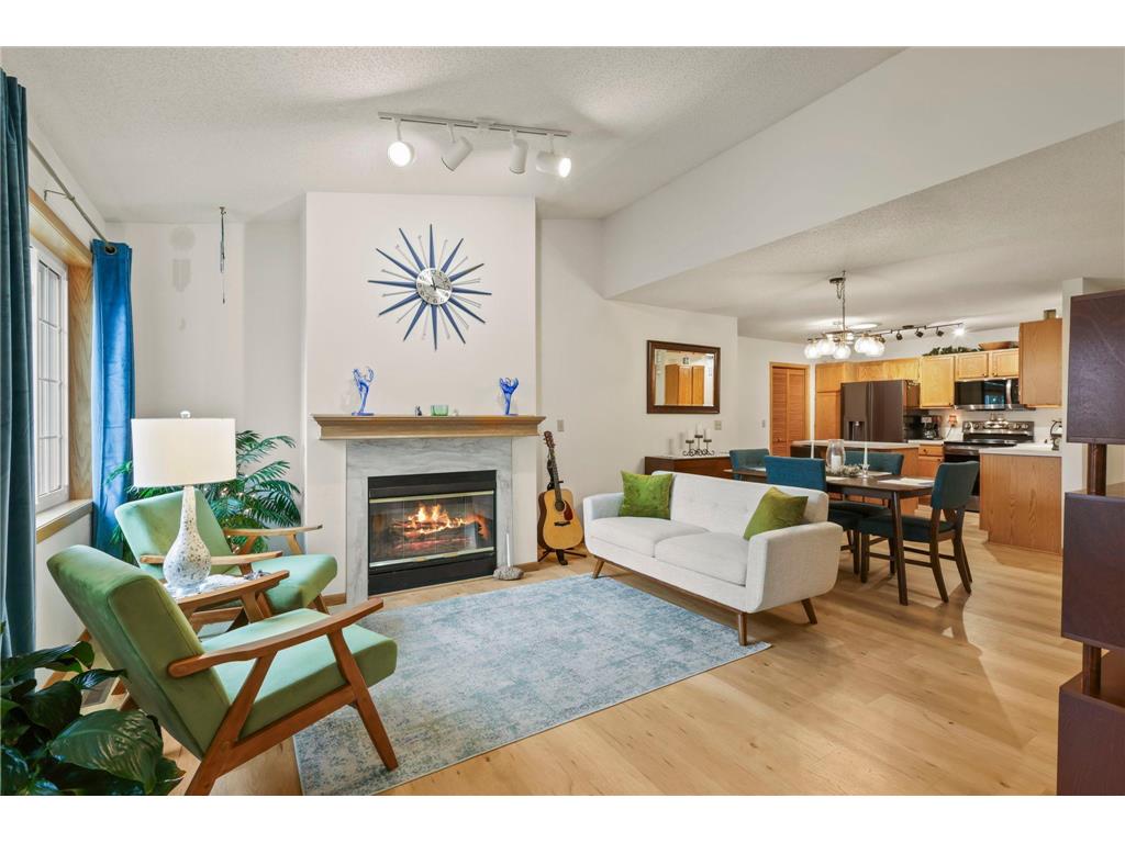 9949 Tamarack Cove Woodbury MN 55125 7048951 image6