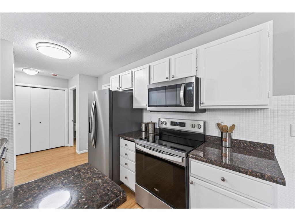 995 106th Lane NW #45 Coon Rapids MN 55433 7048135 image24