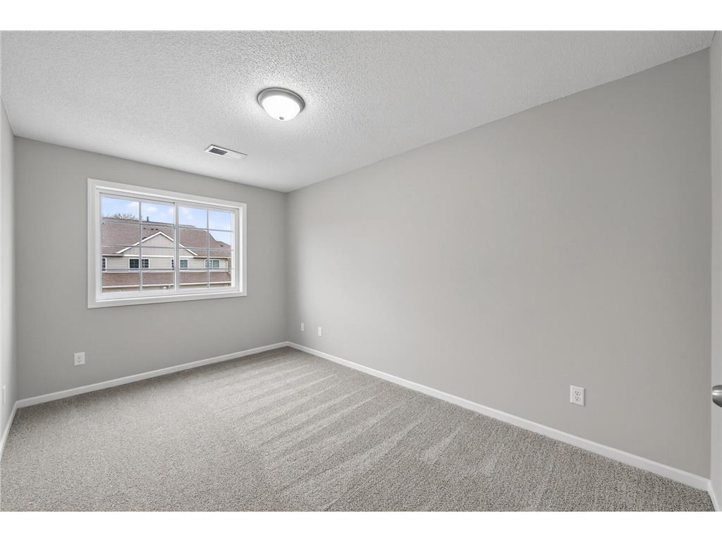 995 106th Lane NW #45 Coon Rapids MN 55433 7048135 image33