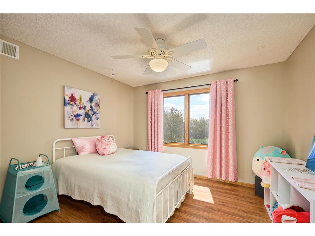 9950 Lee Drive Eden Prairie MN 55347 7065348 image23
