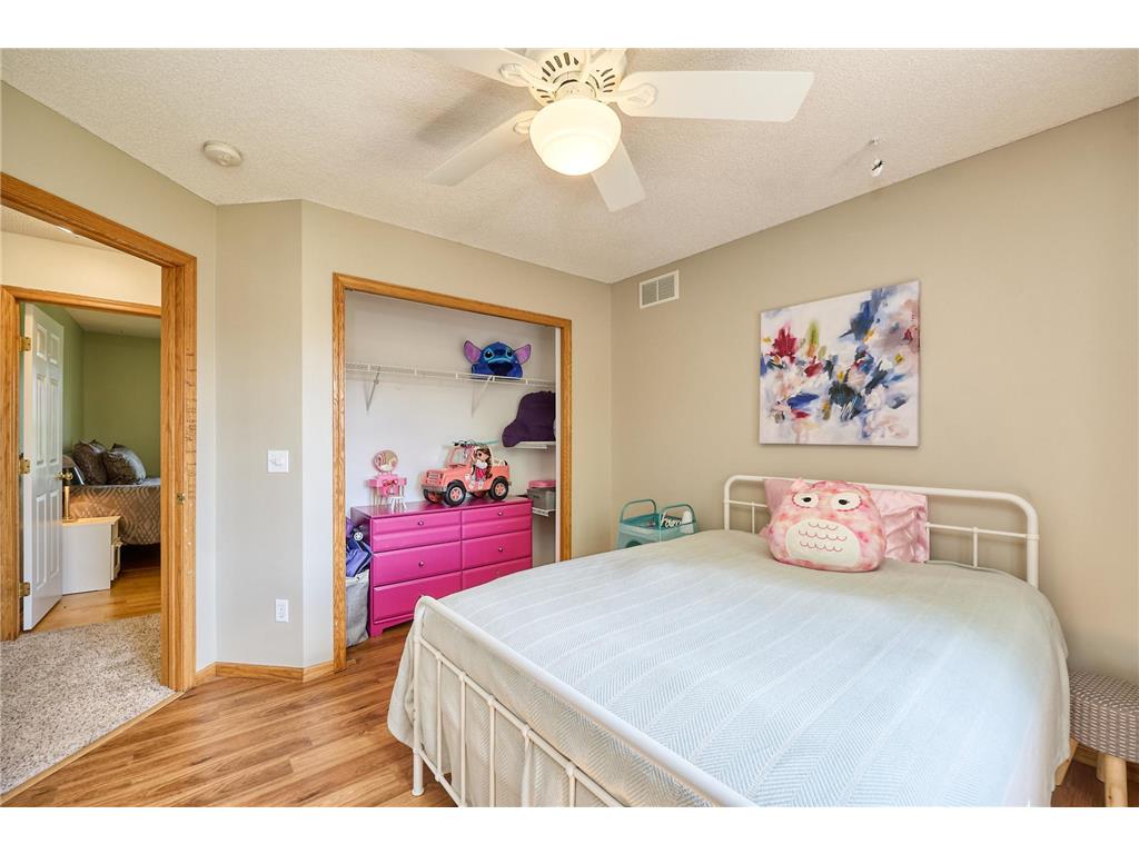 9950 Lee Drive Eden Prairie MN 55347 7065348 image24