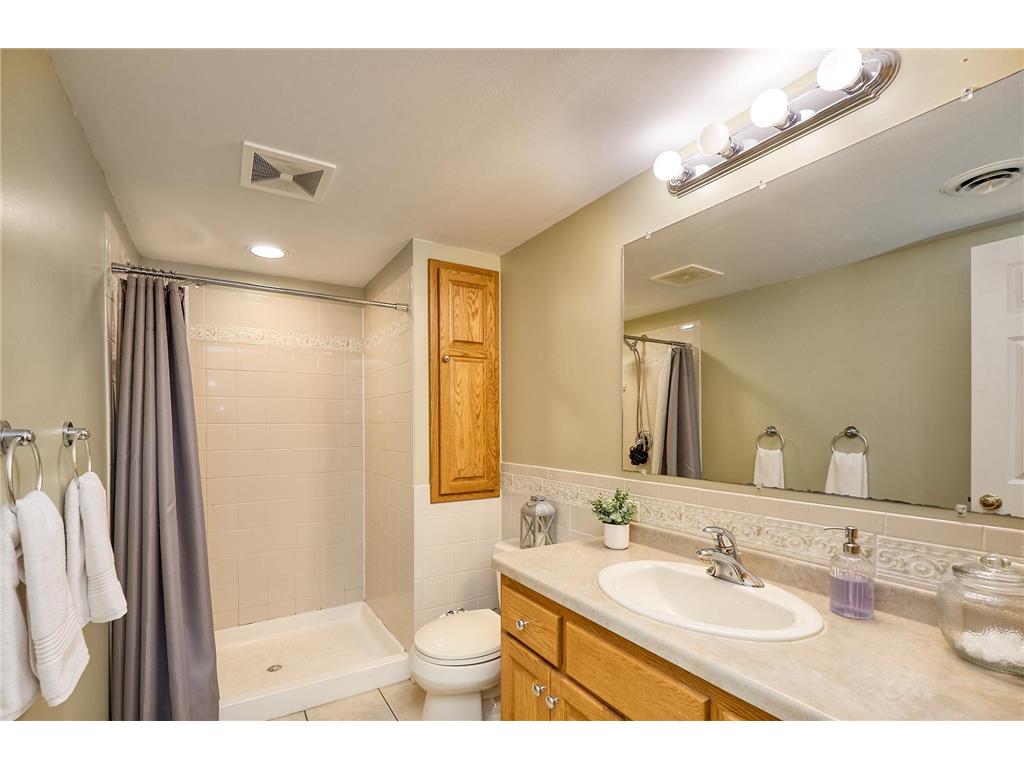 9950 Lee Drive Eden Prairie MN 55347 7065348 image37