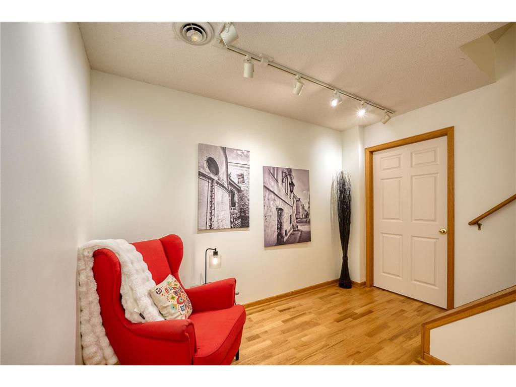 9950 Lee Drive Eden Prairie MN 55347 7065348 image38