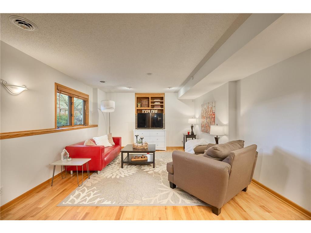 9950 Lee Drive Eden Prairie MN 55347 7065348 image40