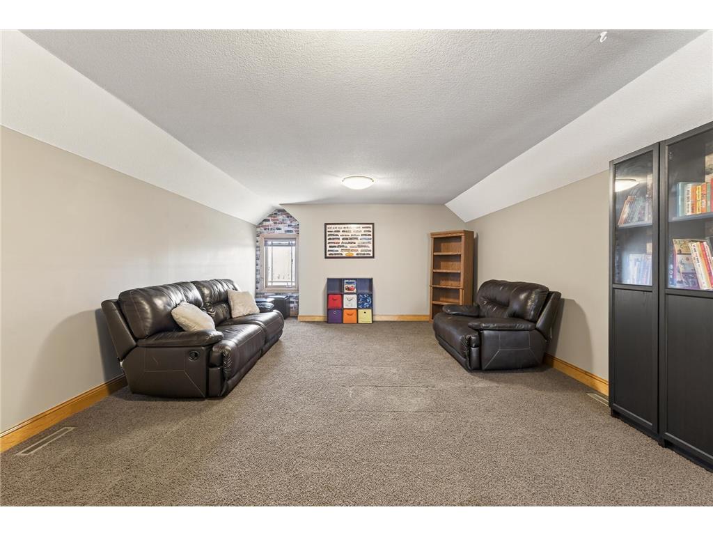 9951 Vagabond Court N Maple Grove MN 55311 7032828 image63