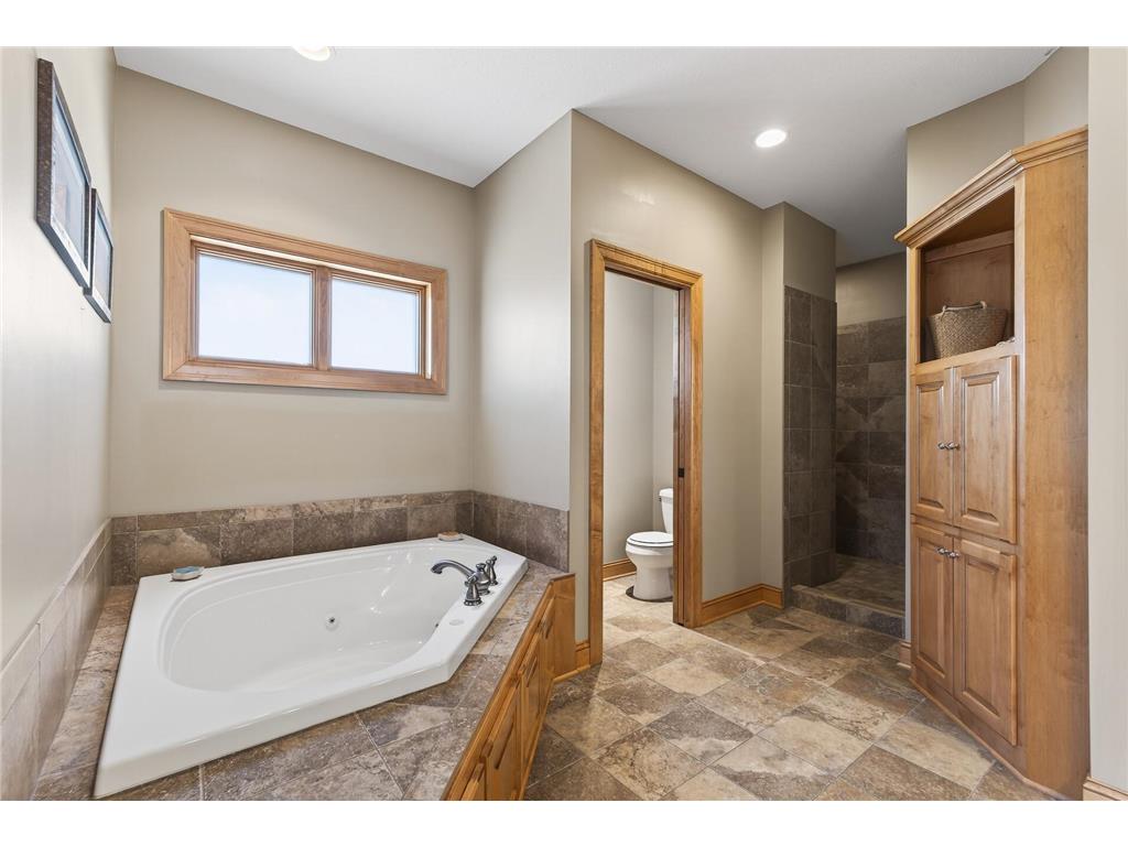9951 Vagabond Court N Maple Grove MN 55311 7032828 image8