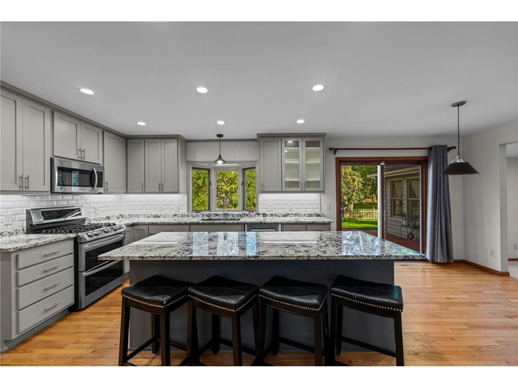 9956 Antrim Road Woodbury MN 55125 7014378 image29