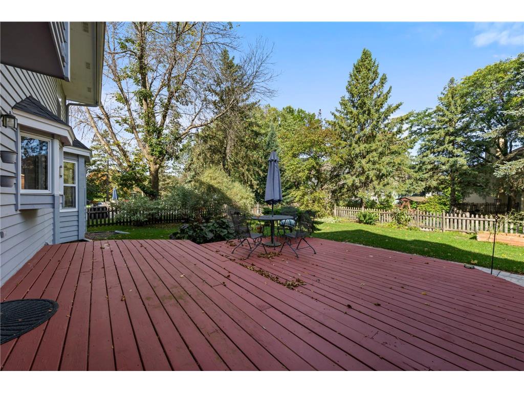 9956 Antrim Road Woodbury MN 55125 7014378 image31