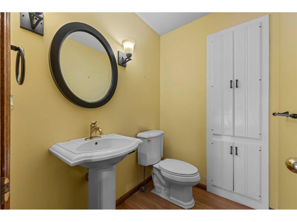 9956 Antrim Road Woodbury MN 55125 7014378 image42