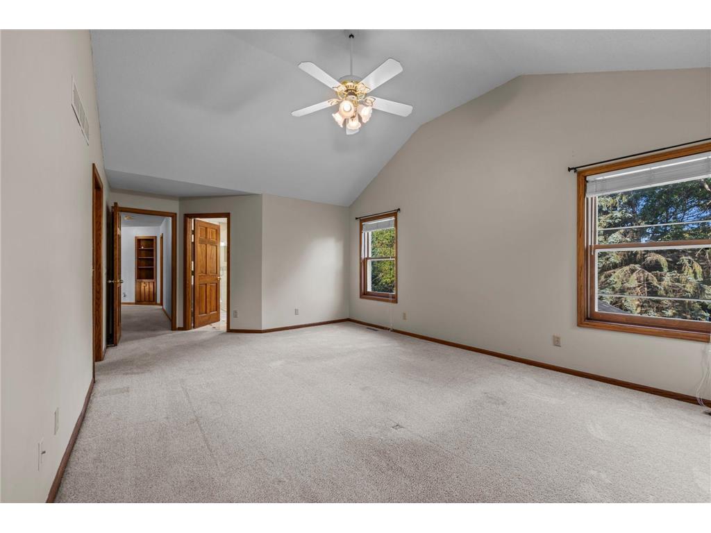 9956 Antrim Road Woodbury MN 55125 7014378 image56