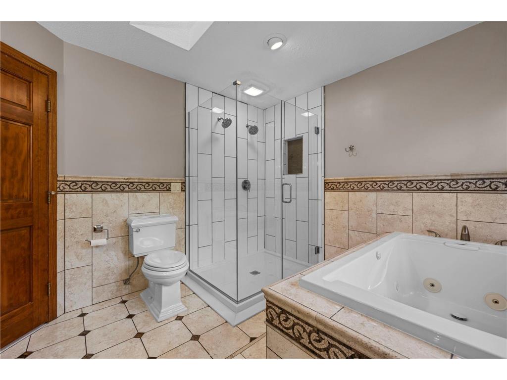 9956 Antrim Road Woodbury MN 55125 7014378 image58