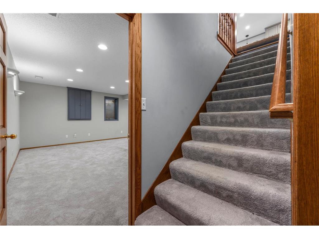 9956 Antrim Road Woodbury MN 55125 7014378 image62