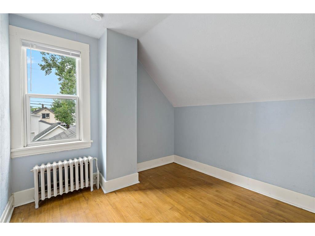996 Charles Avenue Saint Paul MN 55104 7086303 image15