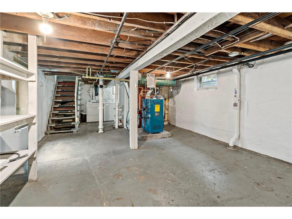 996 Charles Avenue Saint Paul MN 55104 7086303 image18