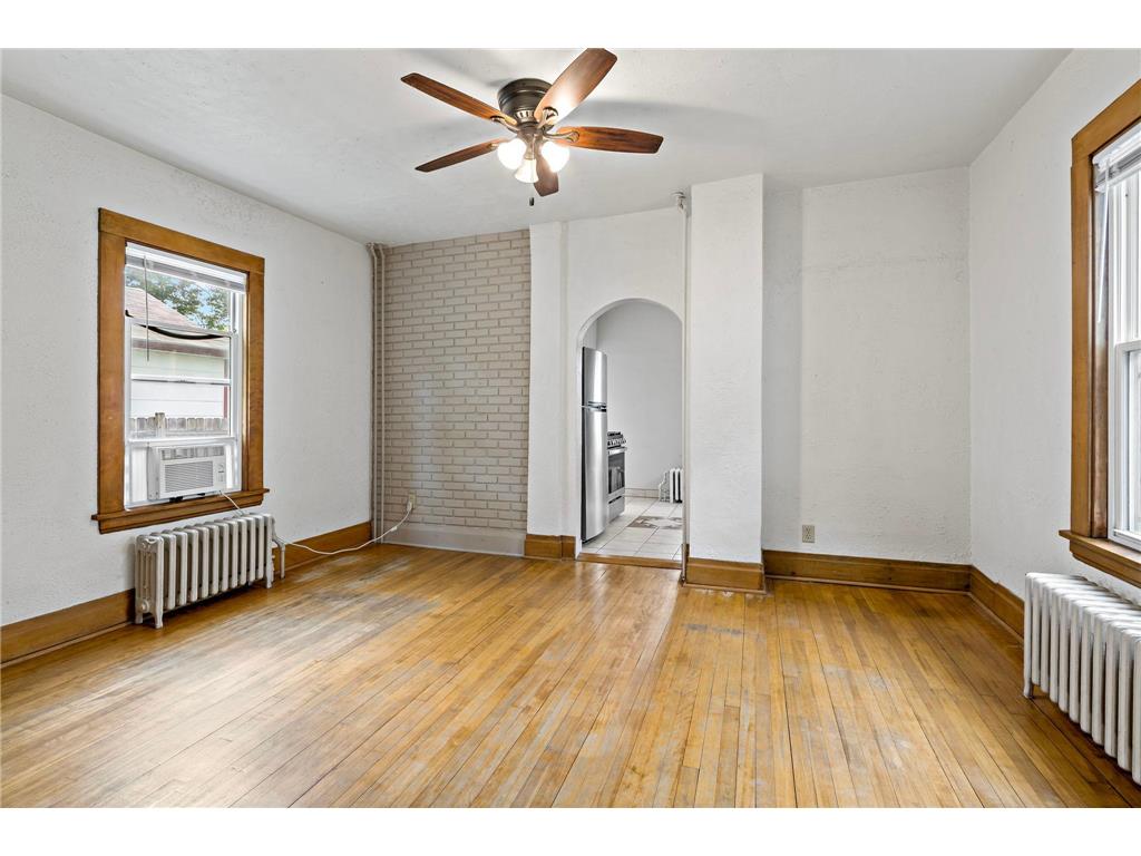 996 Charles Avenue Saint Paul MN 55104 7086303 image6