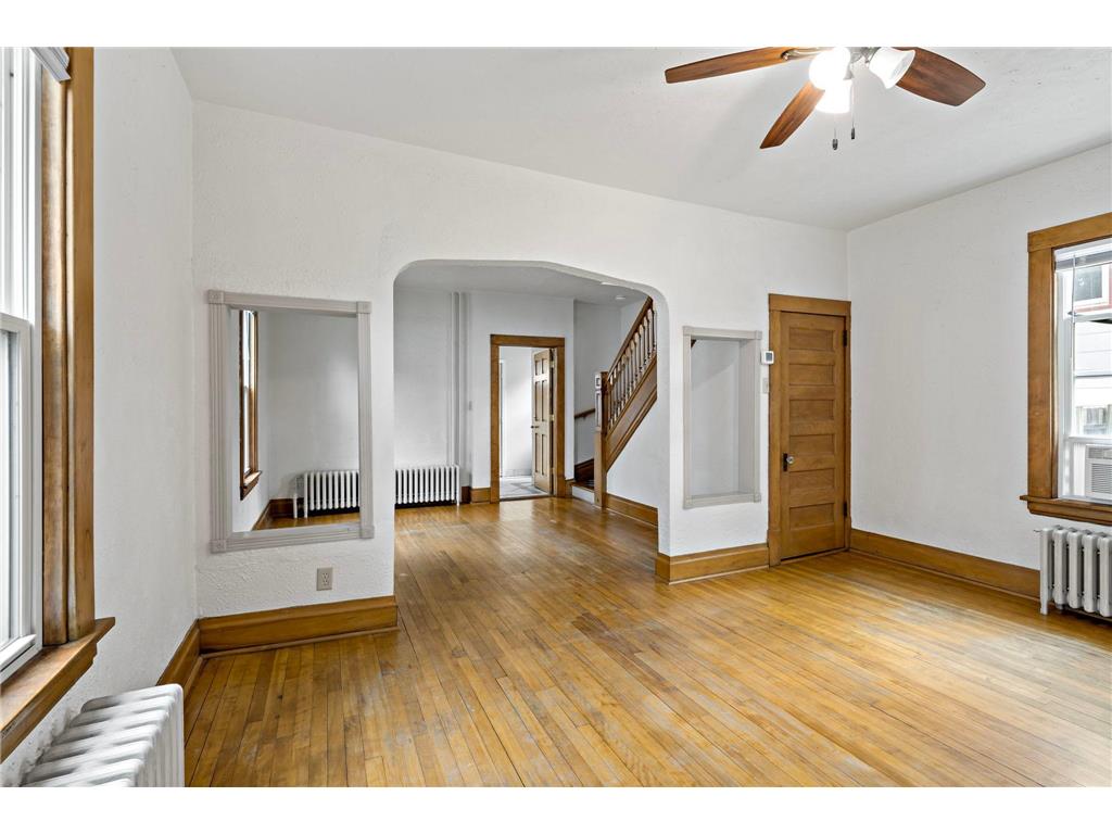 996 Charles Avenue Saint Paul MN 55104 7086303 image7