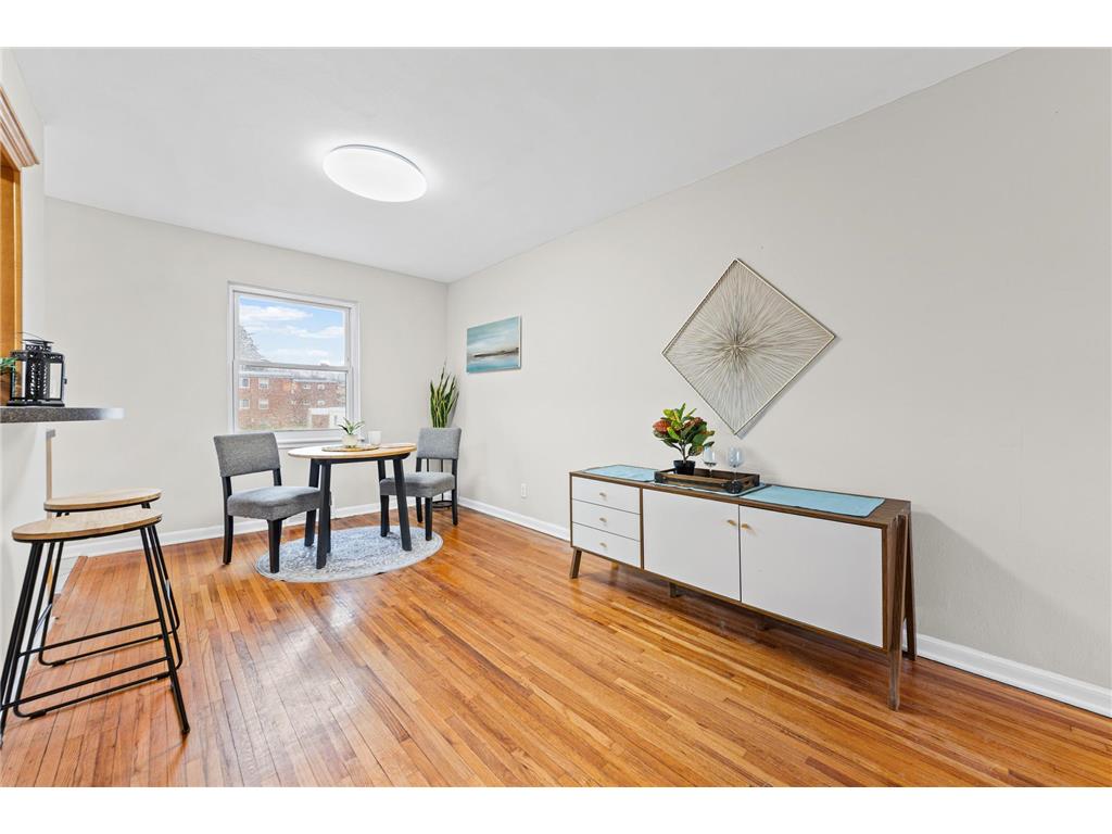 996 Cleveland Avenue S Saint Paul MN 55116 7037070 image9