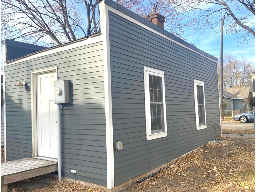 996 Front Avenue Saint Paul MN 55103 6809576 image17