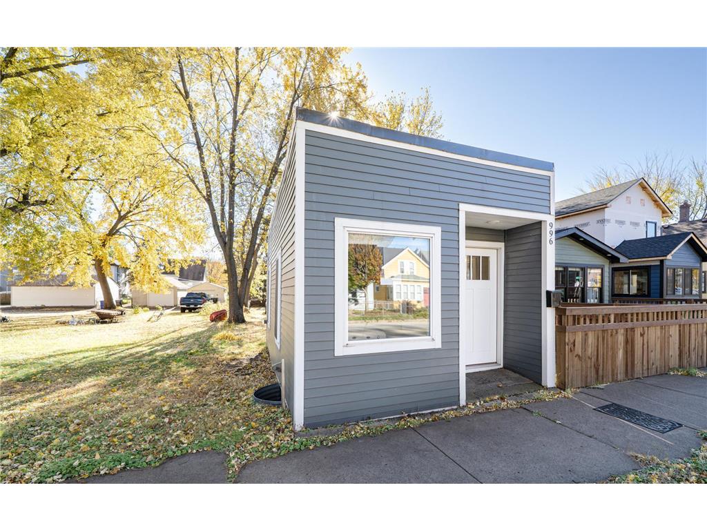 996 Front Avenue Saint Paul MN 55103 6809576 image18