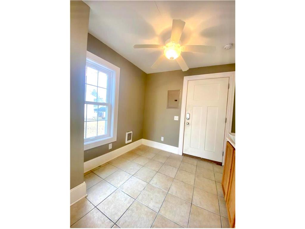 996 Front Avenue Saint Paul MN 55103 6809576 image8