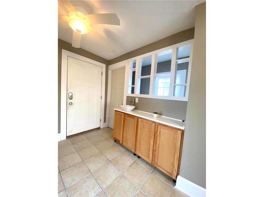 996 Front Avenue Saint Paul MN 55103 6809576 image9