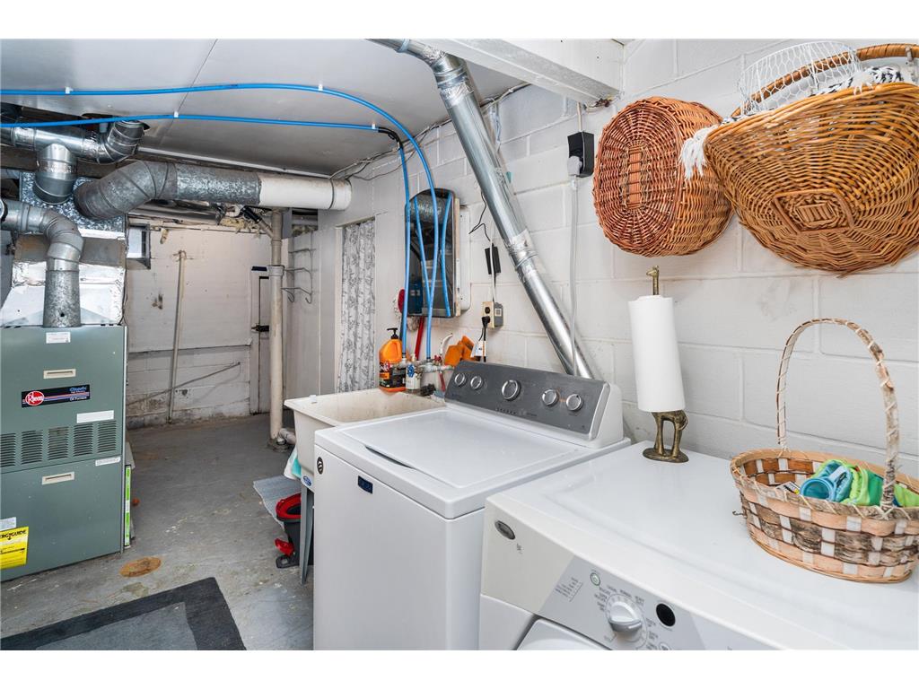 9964 Highway 133 Meadowlands MN 55765 7006062 image27