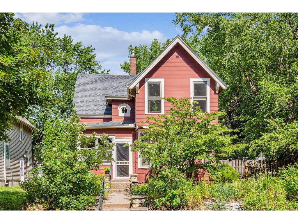 997 Bayless Avenue Saint Paul MN 55114 6401685 image1