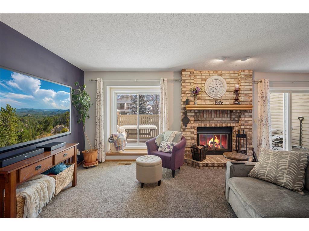 997 Hill Court Shoreview MN 55126 6690739 image1