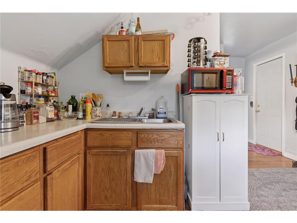 997 Marion Street Saint Paul MN 55117 7076770 image10