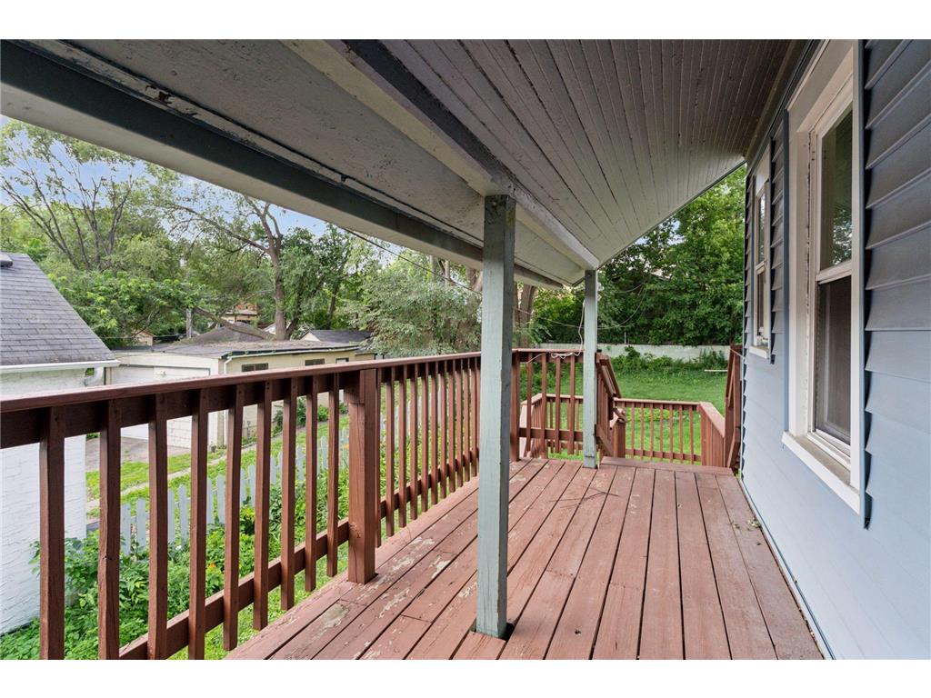 997 Marion Street Saint Paul MN 55117 7076770 image4