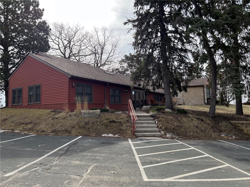 9975 Valley View Road, Eden Prairie, MN 55344 MLS 6172185 Edina Realty