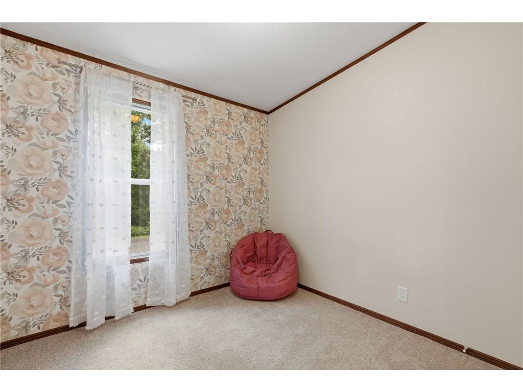 998 140th Avenue Apple River Twp WI 54001 7092413 image24