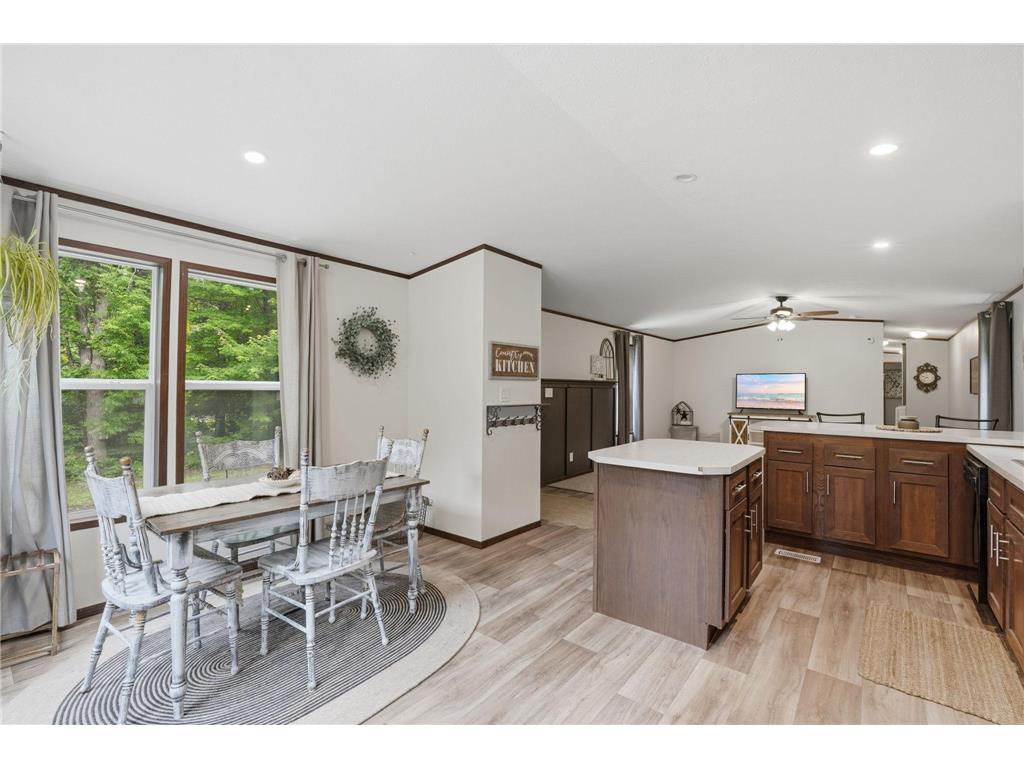 998 140th Avenue Apple River Twp WI 54001 7092413 image9