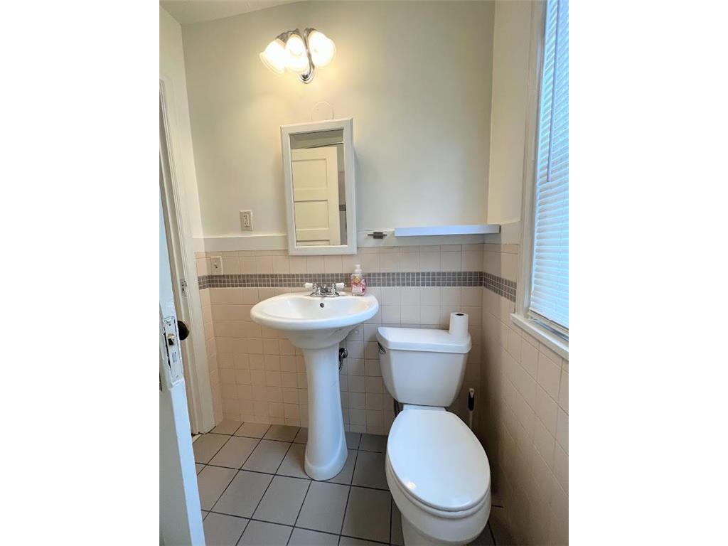 998 Jameson Street Saint Paul MN 55103 7062289 image24