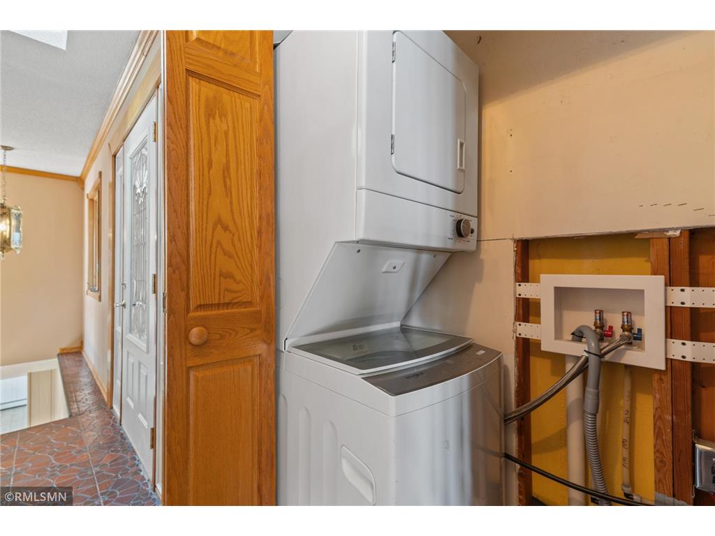 998 Kohlman Court Maplewood MN 55109 - Kohlman 6797375 image13