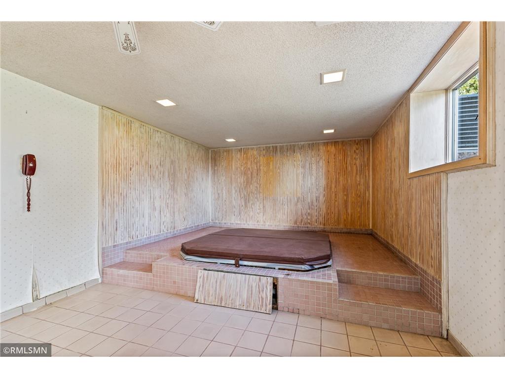 998 Kohlman Court Maplewood MN 55109 - Kohlman 6797375 image46