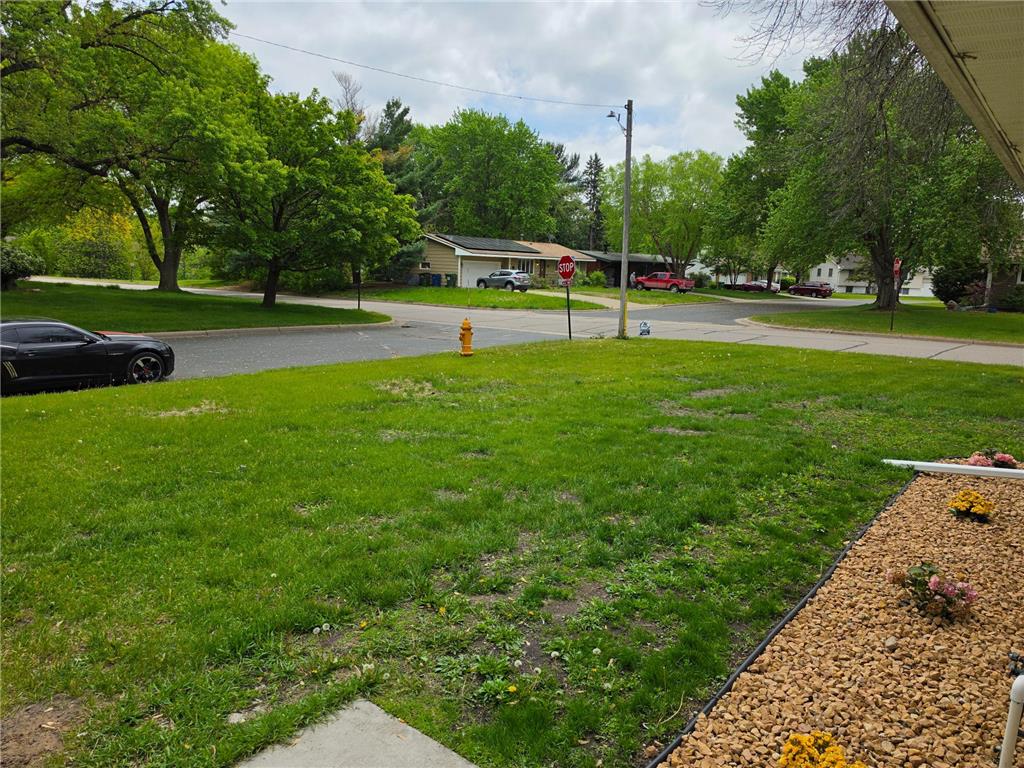 998 Overton Drive NE Fridley MN 55432 7080611 image4
