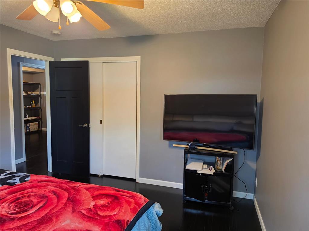 998 Overton Drive NE Fridley MN 55432 7080611 image9